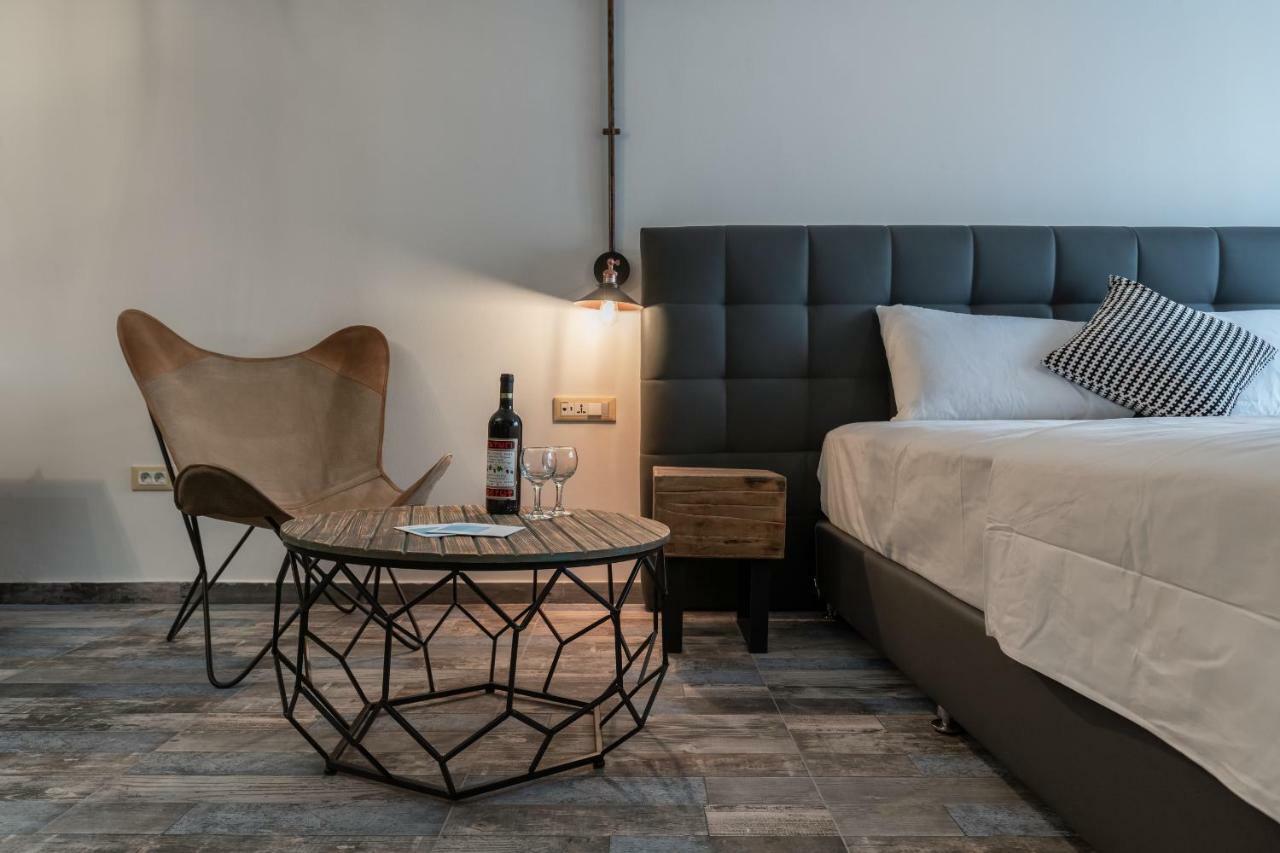 Superb Industrial Style Lodge Heart Of Athene Buitenkant foto