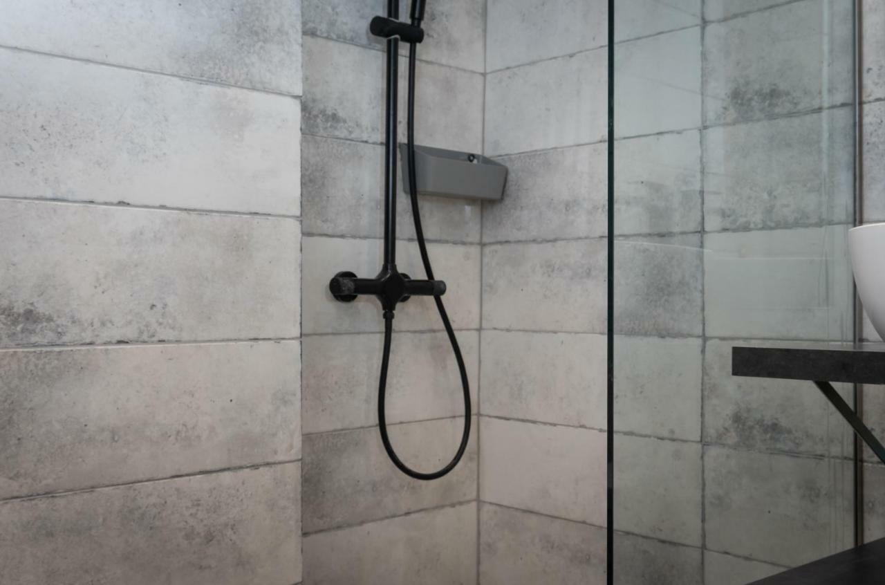 Superb Industrial Style Lodge Heart Of Athene Buitenkant foto