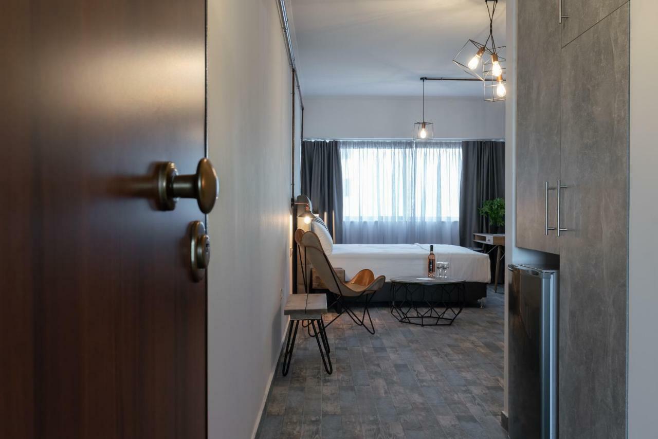Superb Industrial Style Lodge Heart Of Athene Buitenkant foto
