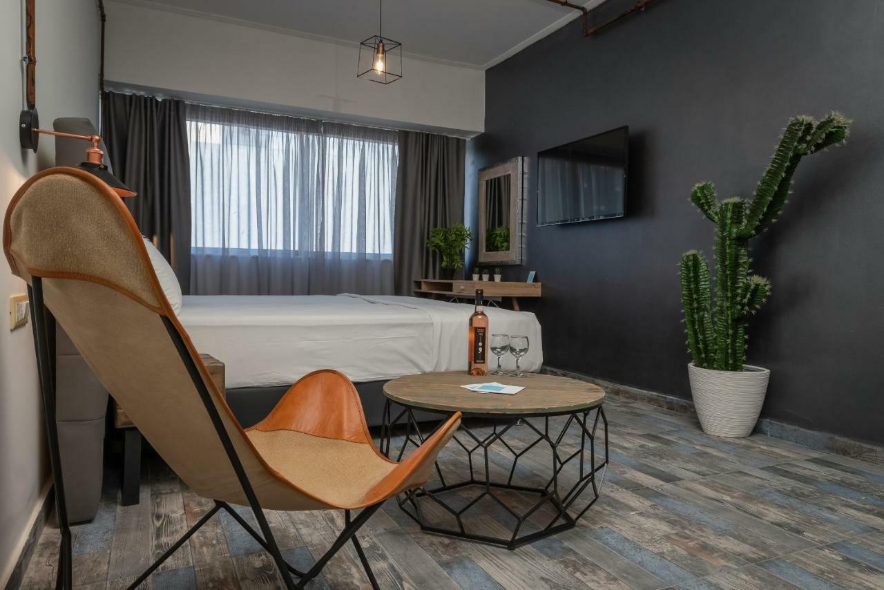 Superb Industrial Style Lodge Heart Of Athene Buitenkant foto